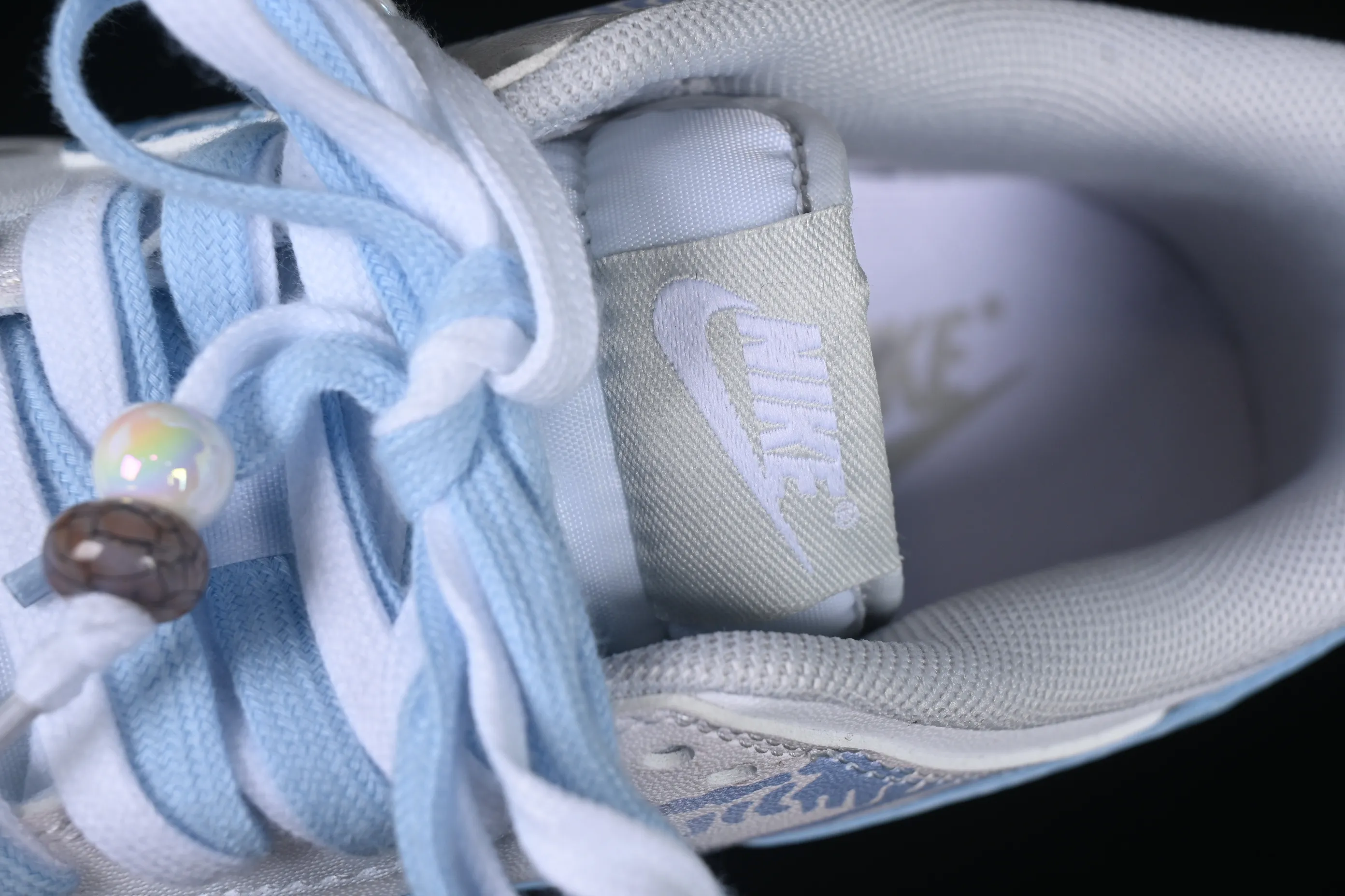 All Categories Nk SB Dunk Series Nk SB Dunk Low Low-top sneakers Nk Dunk CNY Year of the Snake Steam Puppet New Chinese style Chinese style gift box Pearl of the Snake Low-top casual sneakers DD1391-103